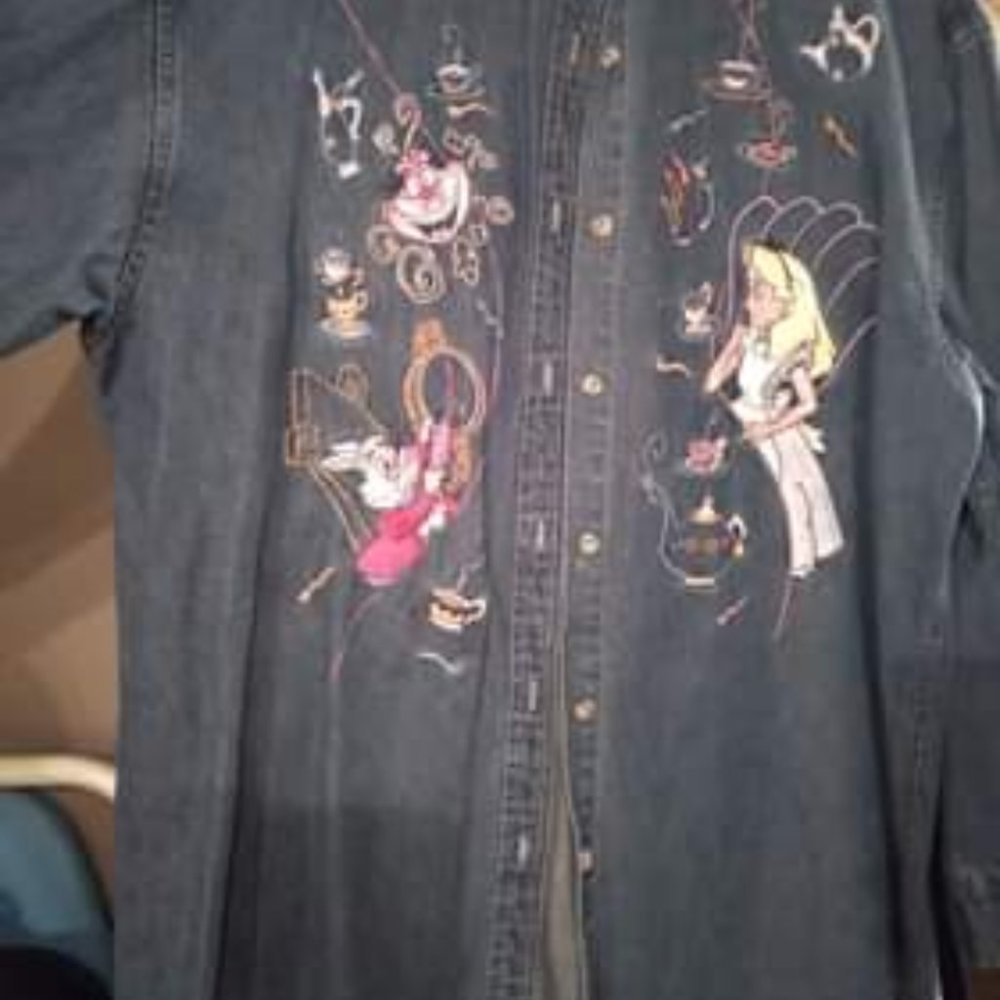 Vintage chambray Alice in Wonderland button-up Ladies embroidered blouse.